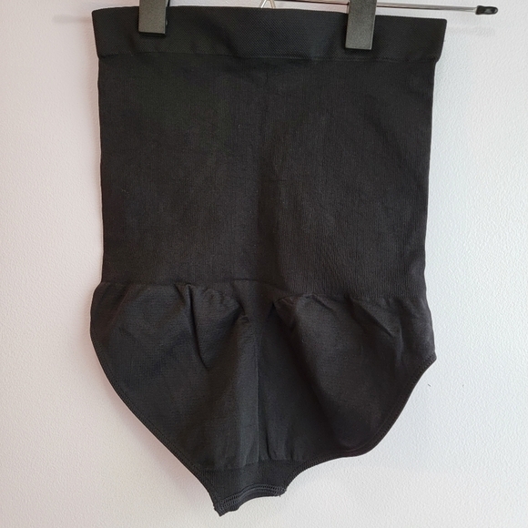 NWT Empetua Shapewear Size S - Picture 2 of 5